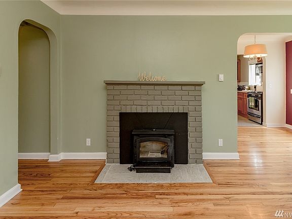 5th image of 11860 12th Ave S