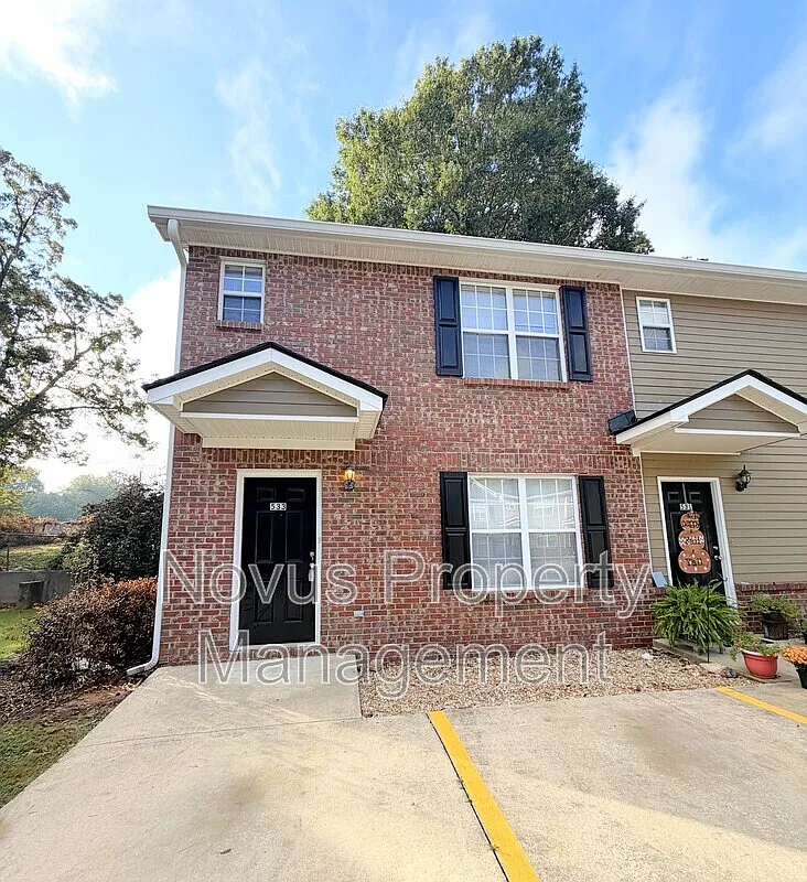 2 bed, 2.5 bath, $1,250 — Photo 1