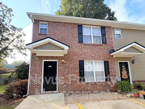 533 Lawson St