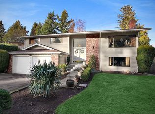 8201 187th St SW, Edmonds, WA 98026