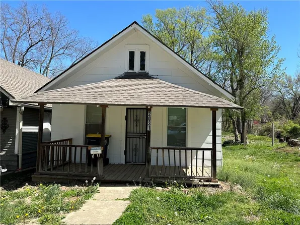 2031 Lister Ave, Kansas City, MO 64127