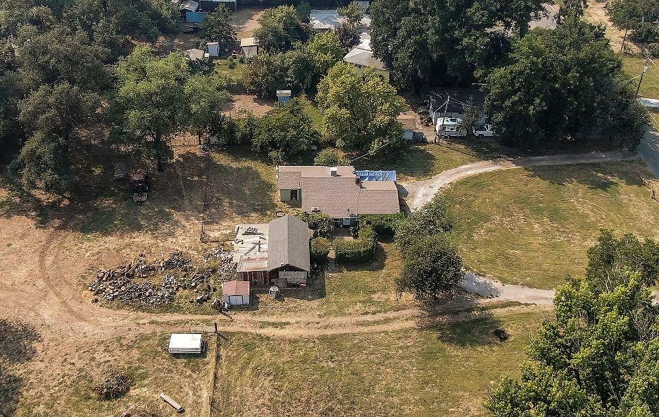 1st image of 5541 Riverland Dr