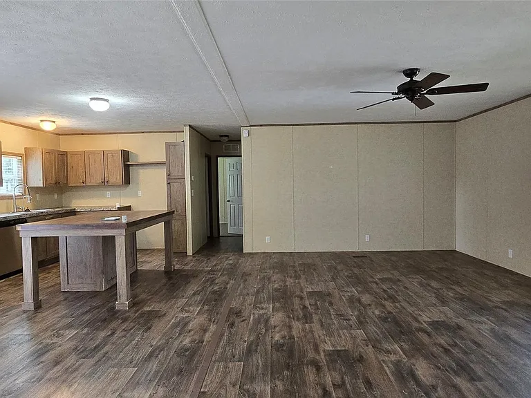 30605 Nichols Sawmill Rd — Photo 2