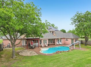 1252 Orchard Ln, Ennis, TX 75119