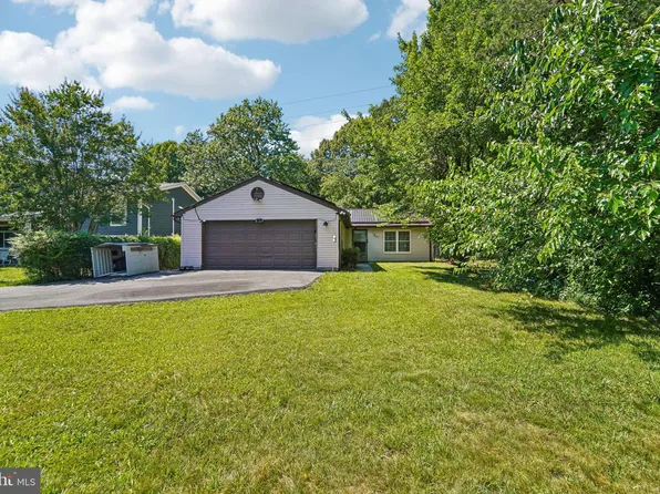 1502 Clearfield Cir, Severn, MD 21144
