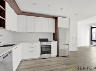 224 E 135th St #301, Bronx, NY 10451