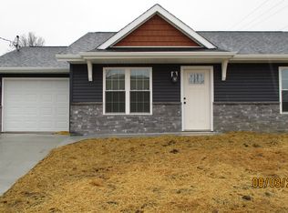 1 Harned Ave, Washington, IN 47501