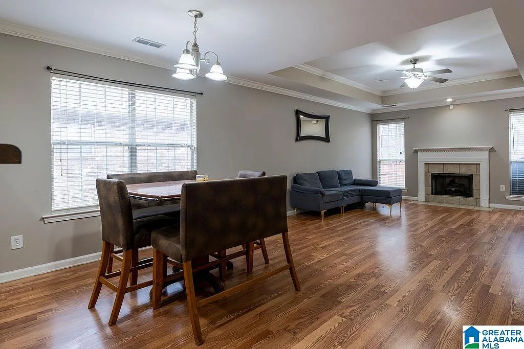 3 bed, 2.0 bath, $1,500 — Photo 3