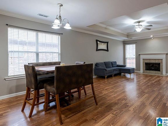 5th image of 2079 Willow Glenn Dr
