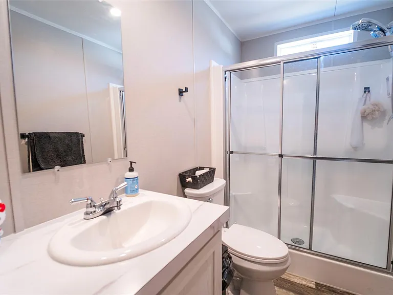5402 Five Oaks Dr — Photo 23