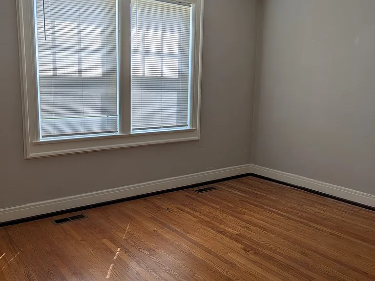 1st bedroom