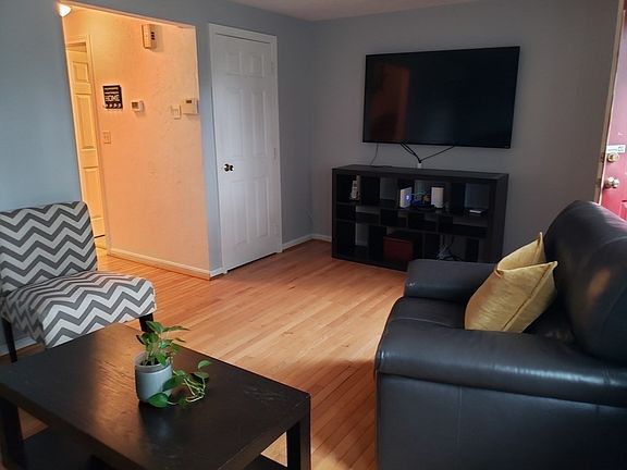 5th image of 20 Washington St APT 1-3