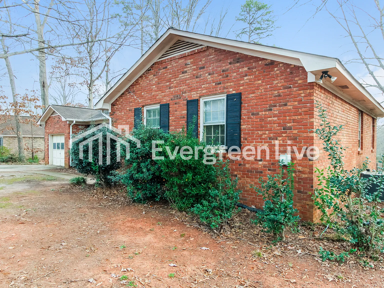 3 bed, 2.0 bath, 1343 sqft, $1,545 — Photo 1