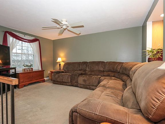 4th image of 2840 Butterwick Dr