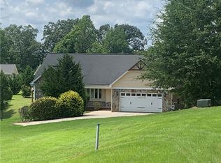 103 Fair Haven Ct, Seneca, SC 29672