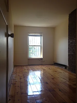 Rented by Skygroup Realty | media 17