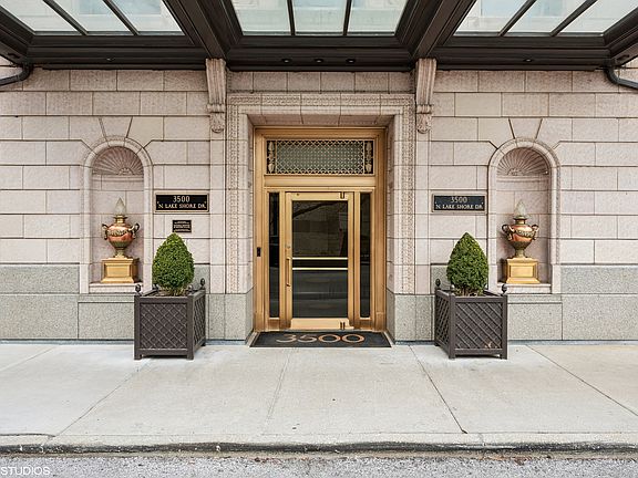 2nd image of 3500 N Lake Shore Dr APT 15D