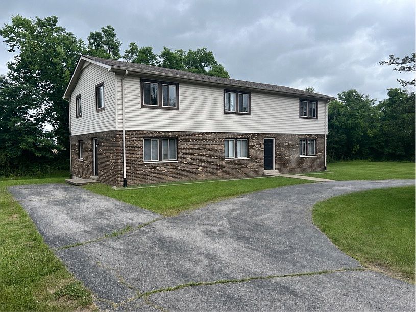 1st image of 204 Evergreen Dr APT C