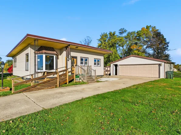 2710 McKinley St, Perry, IA 50220