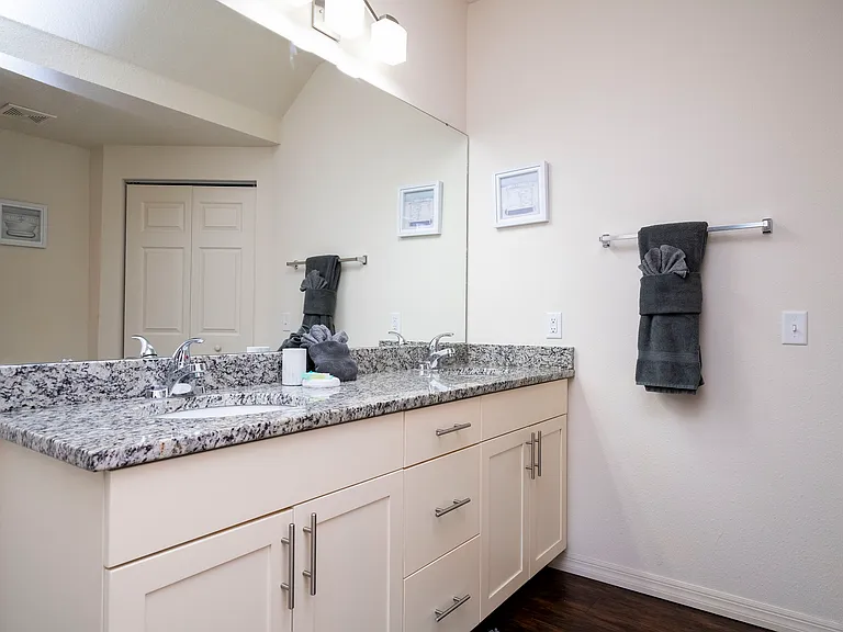 3218 Cupid Pl — Photo 38