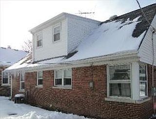 3rd image of 617 S Highland Ave