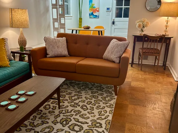 (undisclosed Address), Arlington, VA 22204