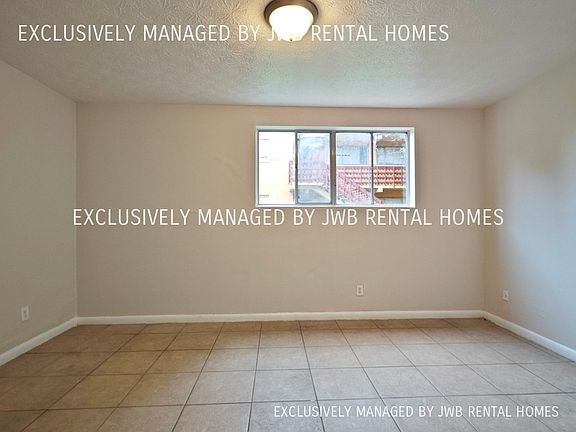 4th image of 1035 Arco Dr APT 11