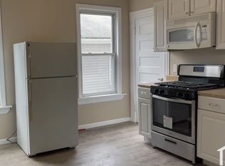 9 Lander St #2, Lynn, MA 01902