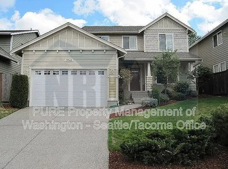 2511 10th St SW — Photo 1