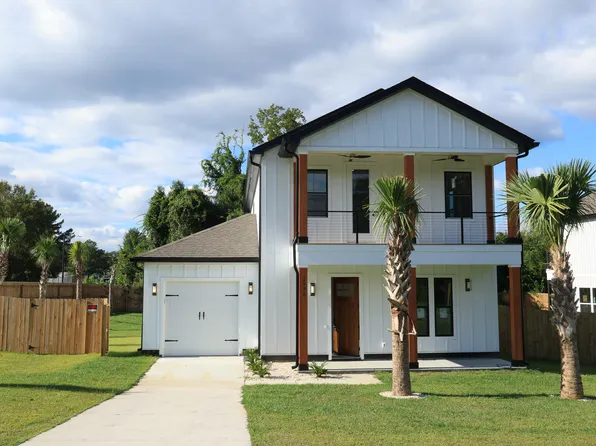 1936 Aichele Dr, North Charleston, SC 29406