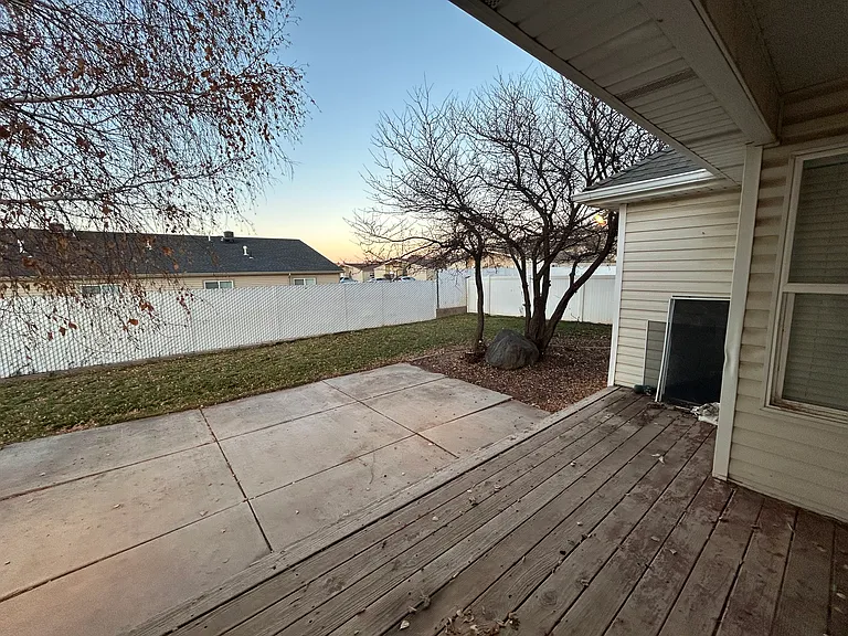 1148 Northfield Rd #1 — Photo 25