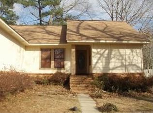 8 Summer Oaks Dr, Hattiesburg, MS 39402