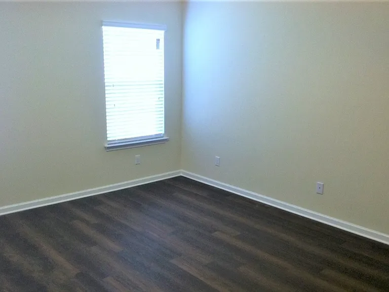 42 Amber Dr — Photo 8