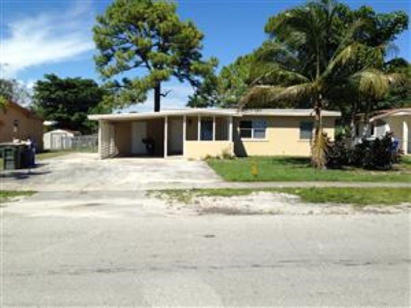 1st image of 1119 NW 13th Ct