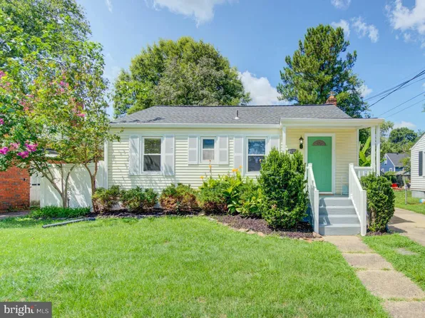 9706 53rd Ave, College Park, MD 20740