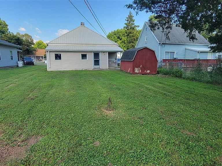 Listing photo 5