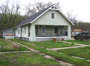 419 N Mission St, COUNCIL GROVE, KS 66846