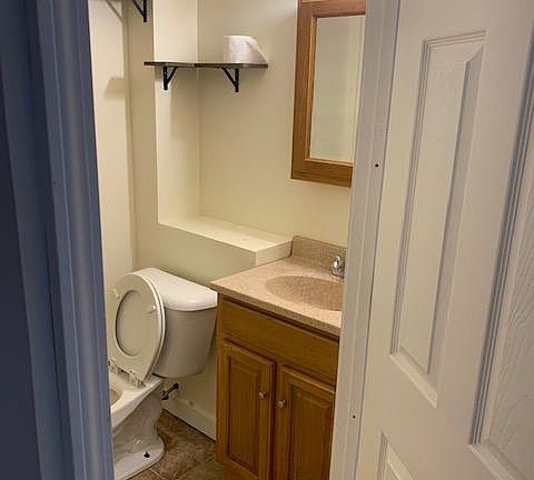 2nd image of 11 Winter St Floor 4-2