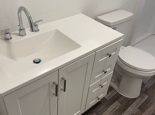 1113 W Dallas Ave, Artesia, NM 88210