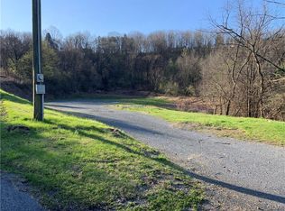 6540 Scholler Rd, New Tripoli, PA 18066