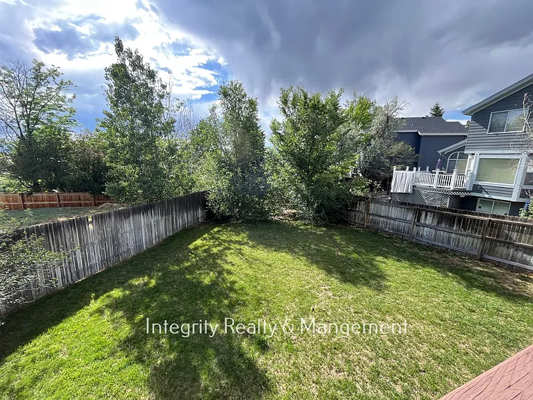 19151 E Garden Pl — Photo 45