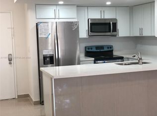8883 Fontainebleau Blvd APT 101-A, Miami, FL 33172