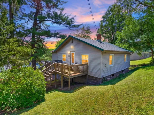 545 Vine St, Logan, OH 43138