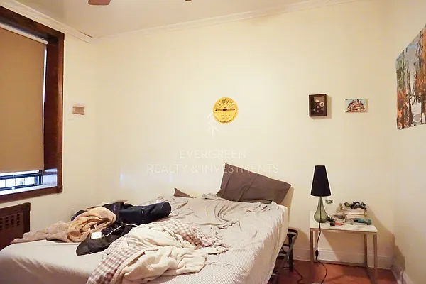 Rented by Evergreen Realty & Investments | media 25