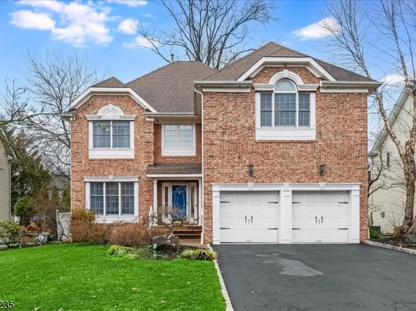 756 Clarence St, Westfield Town, NJ 07090