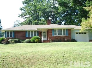 2111 Woodview Dr, Durham, NC 27704
