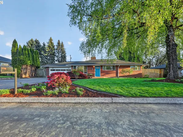 319 NW 79th St, Vancouver, WA 98665