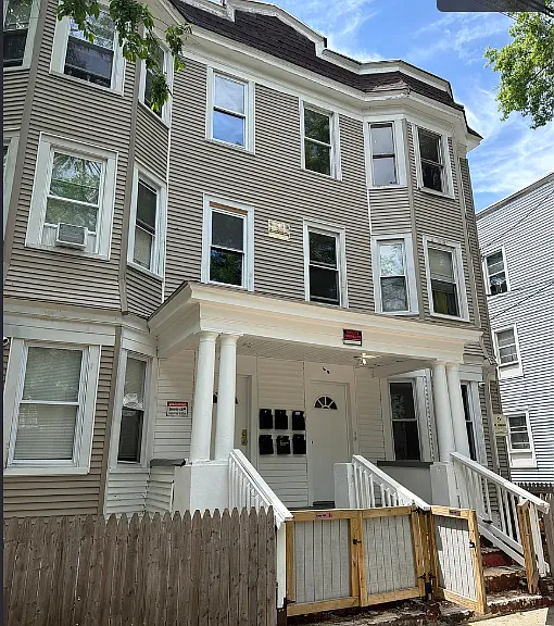 68 Read St #11 — Photo 3