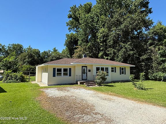 3rd image of 18 White Oak Street