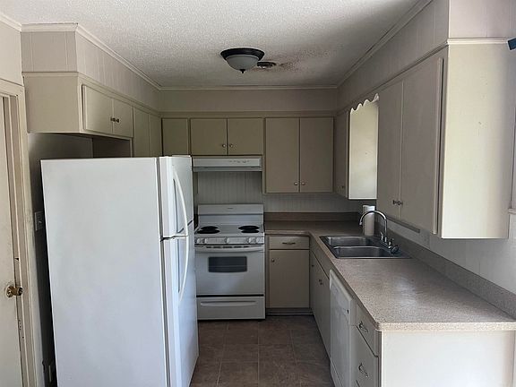 5th image of 314 S 23rd St
